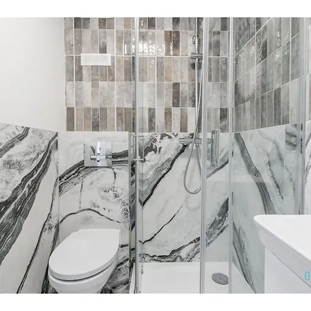 Lavender - 15 Minutes To Old Town